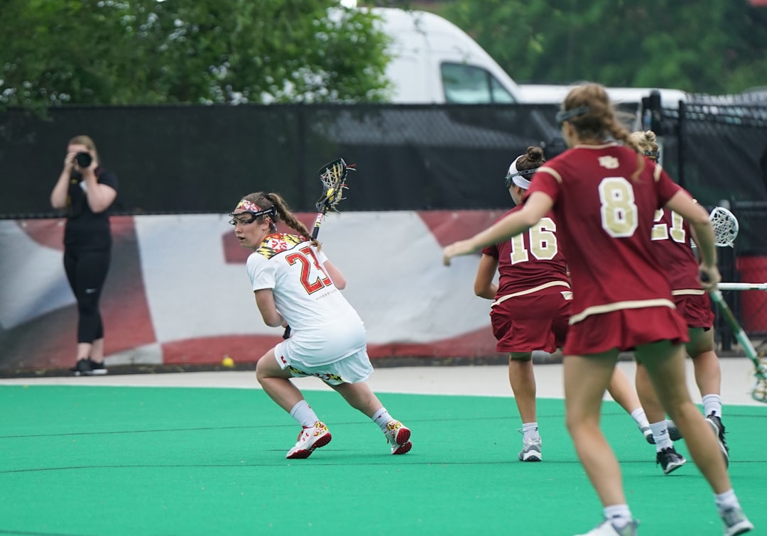 Attack player making quick move with stick