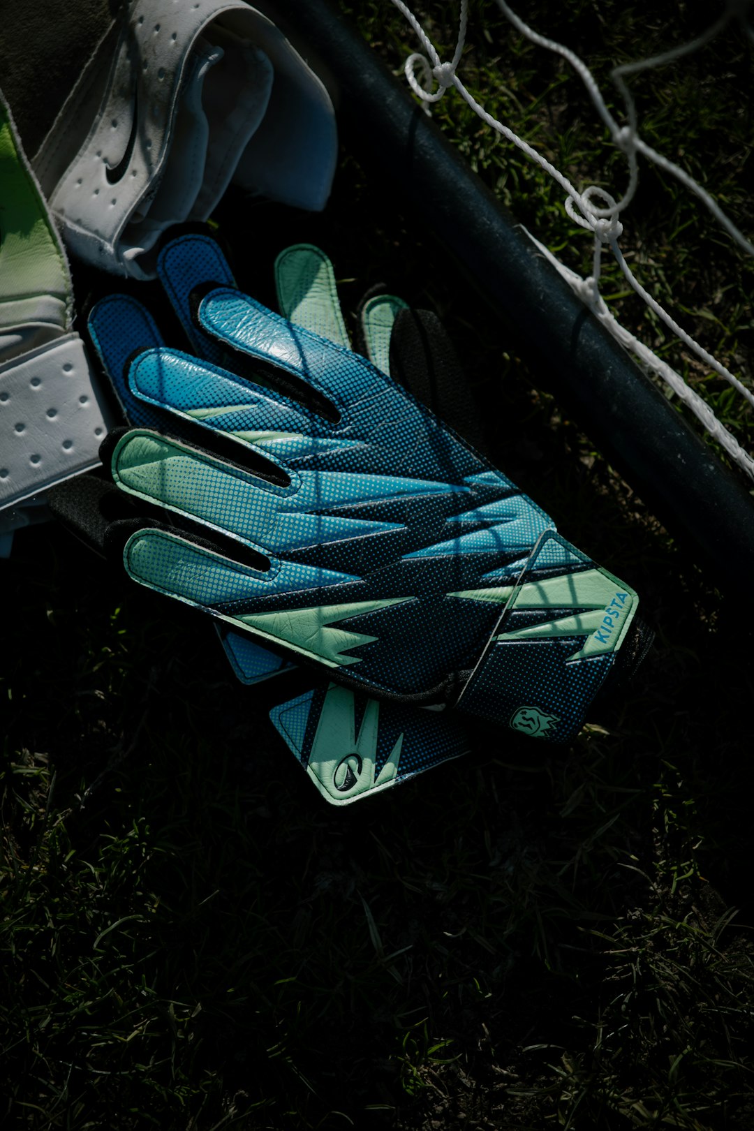 Lacrosse protective gloves detail