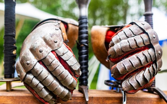 STX Stallion 900 Gloves Review: The Best Gloves Under $100, Not Even Close